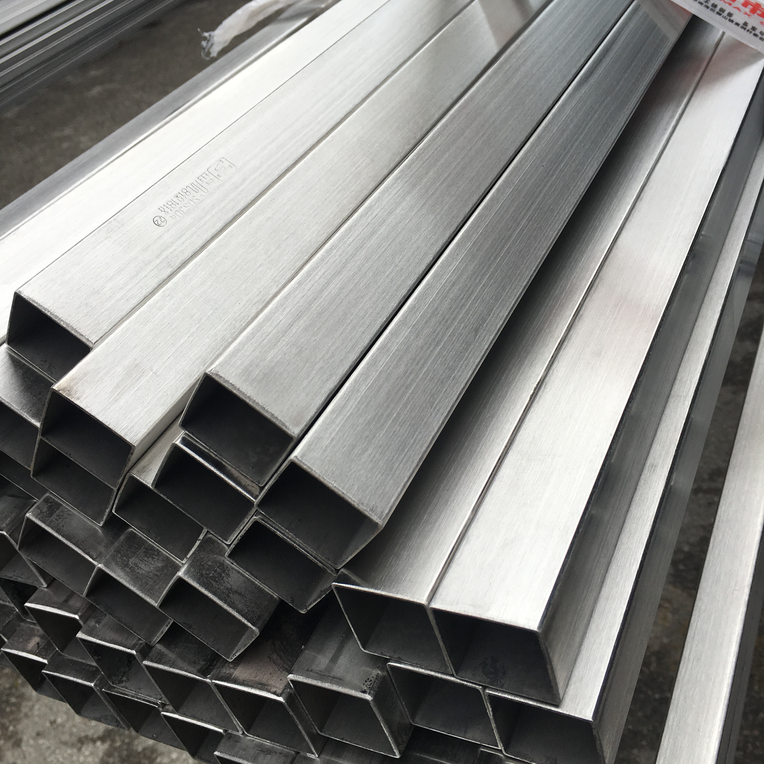 ERW 304 Stainless Square Pipe Tube 2